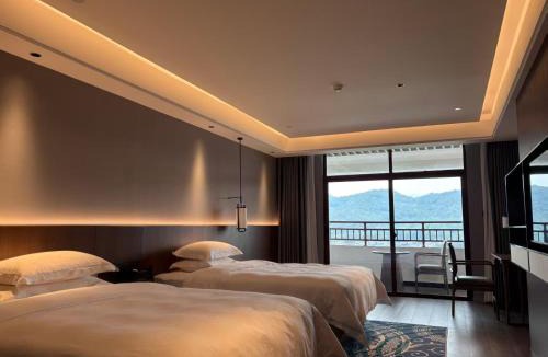 Qiandongnan Hotel | Lingnan Oriental Hotel, Dongxiang
