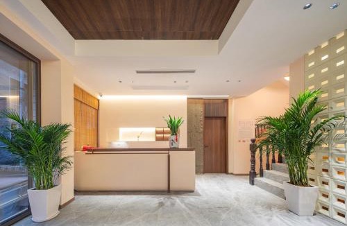 Fenghuang Hotel | Lingxi Riverview Boutique Homestay - Phoenix Ancient Town