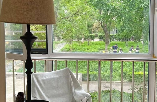 Chaoyang Apartment | Lizi Guesthouse and FamilyApartment Nearby Temple of Heaven 5mins walk to subway