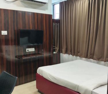 Sualkuchi Hotel | LM Residency