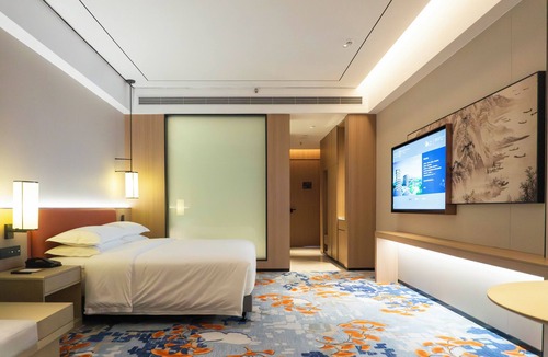 Maonan District Hotel | LN Garden Maoming
