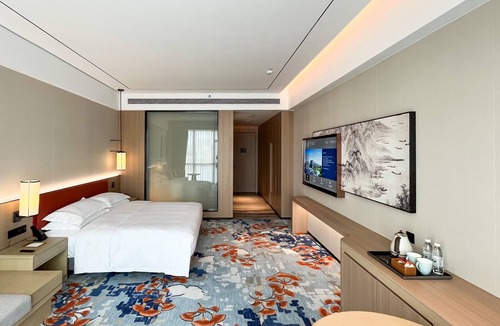 Maonan District Hotel | LN Garden Maoming