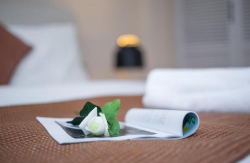 Yuhang District Apartment | Locals-009
