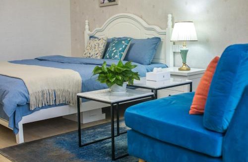 Dujiangyan Hotel | Locals Apartment(Dujiangyan Wandacheng 1 shop)