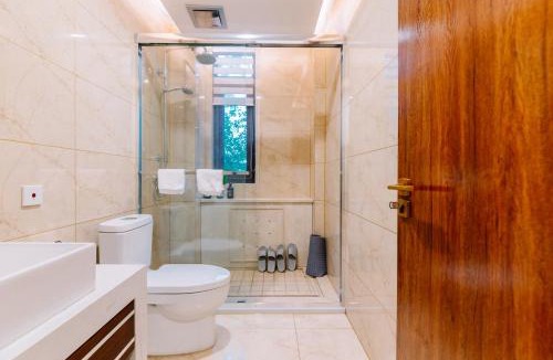 Luolong Apartment | Locals Apartment House 01