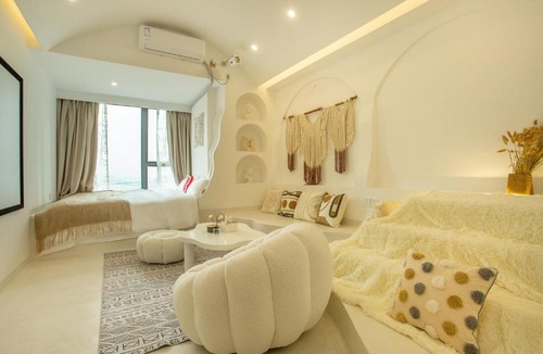 Chikan District Apartment | Locals Apartment House 23