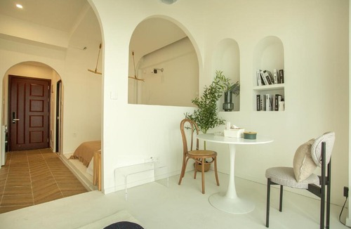 Chikan District Apartment | Locals Apartment House 24