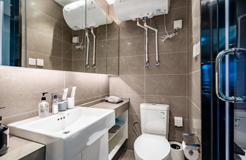Jinniu Apartment | Locals Apartment Inn 01