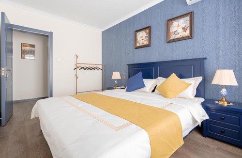 Lianhu Apartment | Locals Apartment Inn 01