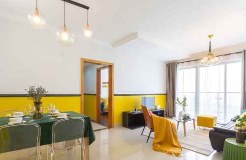 Xiangzhou District Apartment | Locals Boutique Apartment Qianshan No.3