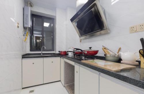 Meilan Hotel | Locals Guesthouse (Haikou Baishamen park Branch)