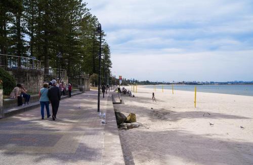Brighton-le-Sands Apartment | Location, Location, Location