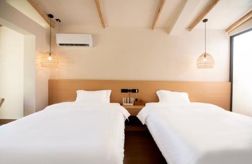 Xixiu District House | Longfu Rice Paddy Homestay