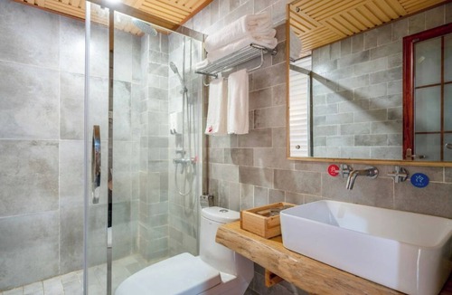 Longsheng Various Nationalities Autonomous County Bed & Breakfast | Longji Jingyue Hotel