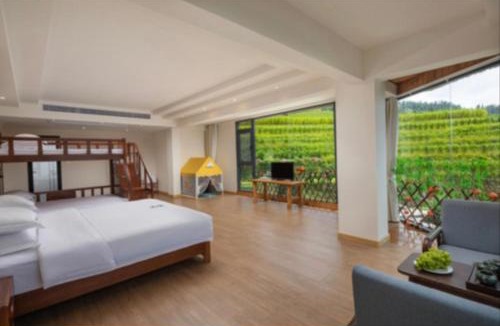 Longsheng Cabin | Longsheng Xichuangyue B&B Hotel