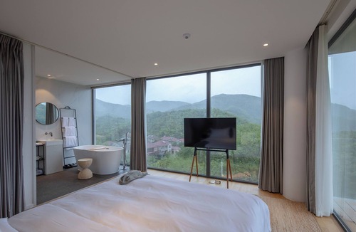 Anji Hotel | LOSTVILLA Green Gable-Anji