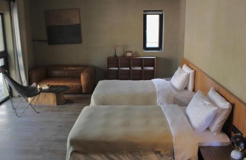 Shapotou District Hotel | LOSTVILLA(Zhongwei Yellow River Dormitory)