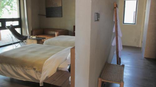 Shapotou District Hotel | LOSTVILLA(Zhongwei Yellow River Dormitory)
