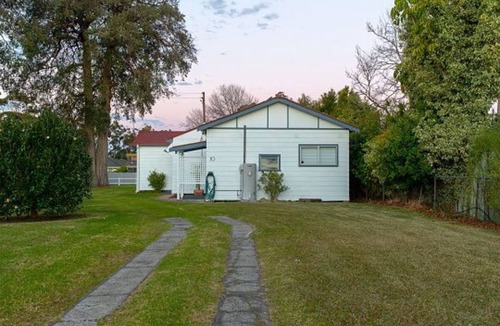 Huskisson House | Lowasis by Experience Jervis Bay