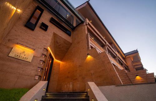 Lugu Lake - Ninglang Hotel | lugu Lake Cheman Ruyingsong Mid Hotel