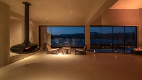 Lugu Lake - Ninglang Hotel | lugu Lake Cheman Ruyingsong Mid Hotel