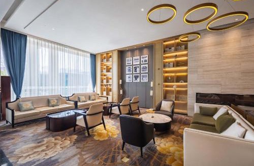 Jian Xi Hotel | Luoyang Friendship Hotel (Peony Square Metro Station)