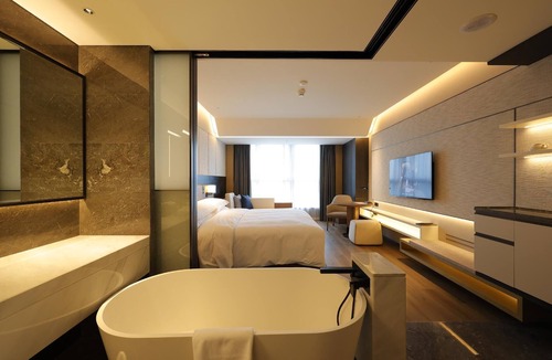 Luolong Hotel | Luoyang Marriott Hotel
