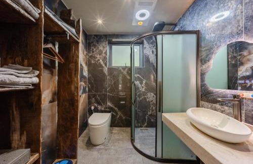 Lushan House | Lushan Ruqin Lake