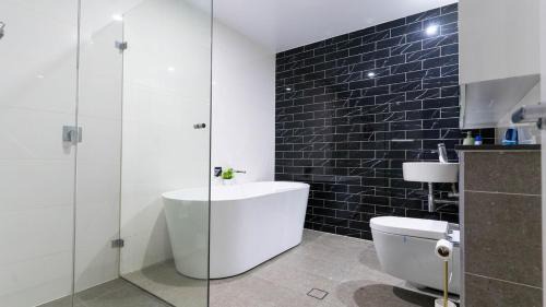 Sydney Olympic Park Apartment | Luxe Sydney Olympic Park Stay - 2BR for 4 Guest