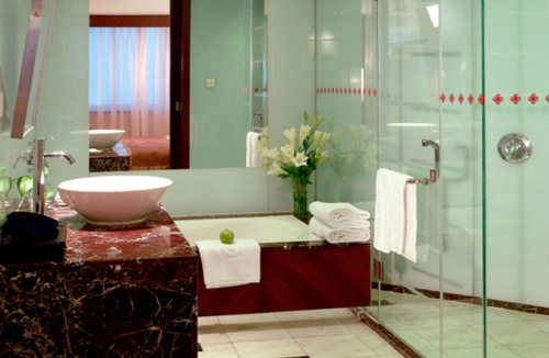Urumqi City Centre Hotel | Luxemon Xinjiang Hongfu Hotel