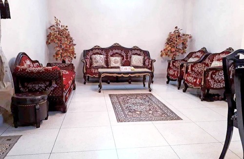 Banani Apartment | Luxurious king size room@Banani