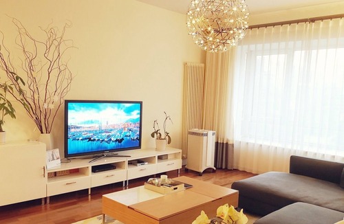 Downtown Beijing Condo | Luxurious Modern 2bd in <3 of CBD