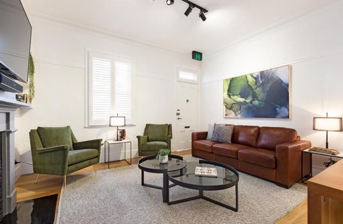 Millers Point Apartment | Luxury Barangaroo Apartments