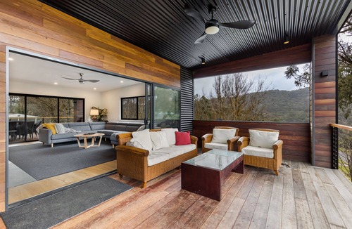 Merrijig House | Luxury home