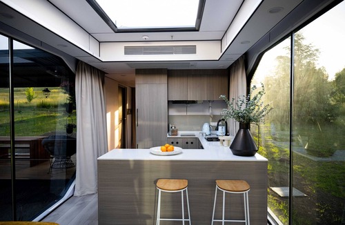 Orange East House | Luxury Private Pod in Orange Wine Country