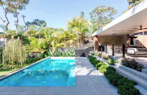 Mosman House | Luxury Villas Balmoral Luxury Estate (Walk to Beach)