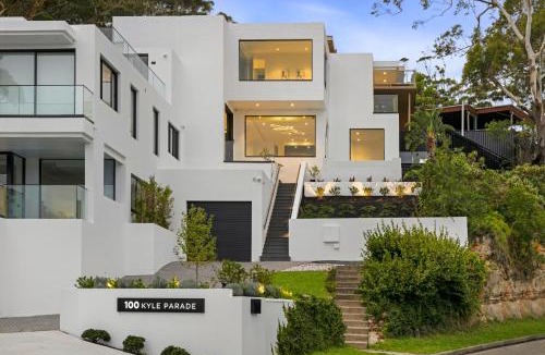 Kyle Bay House | Luxury Waterside Home Sanctuary