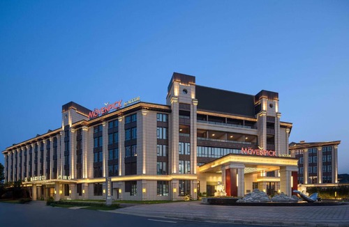 Kaifeng Hotel | Mövenpick Kaifeng West Lake