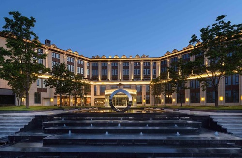 Kaifeng Hotel | Mövenpick Kaifeng West Lake