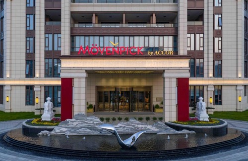 Kaifeng Hotel | Mövenpick Kaifeng West Lake