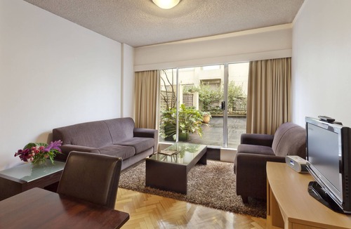 Potts Point Hotel | Macleay Hotel