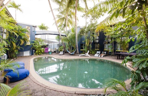 Cairns Hostel | Mad Monkey Village