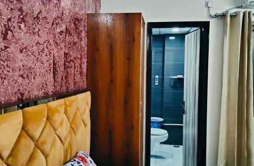 Vrindavan Apartment | Madhav Mohini Kunj -2 BHK Near Prem Mandir