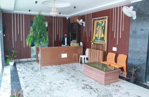 Mathura Hotel | Madhusudan Farms