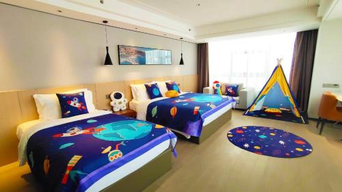 Shinan District Hotel | Madison Hotel Qingdao Central May Fourth Square