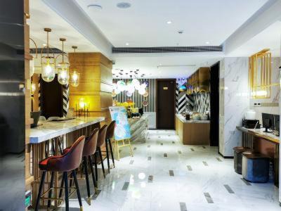 Yunyan District Hotel | Magnotel guiyang fountain commercial center subway station hotel