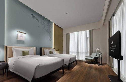 Shizhong District Hotel | Maison Albar Hotels Leshan