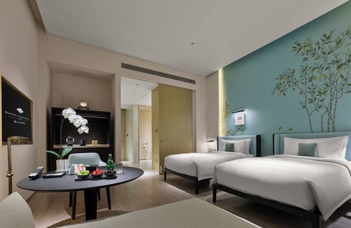 Shizhong District Hotel | Maison Albar Hotels Leshan