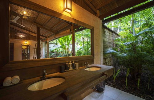 Ong Lang Resort | Mango Bay Resort