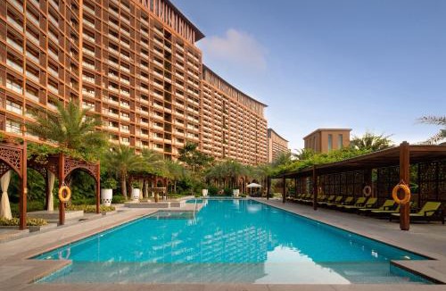 Tianya District Hotel | Mangrove Tree Resort World Sanya Bay- Queen Palm Towers